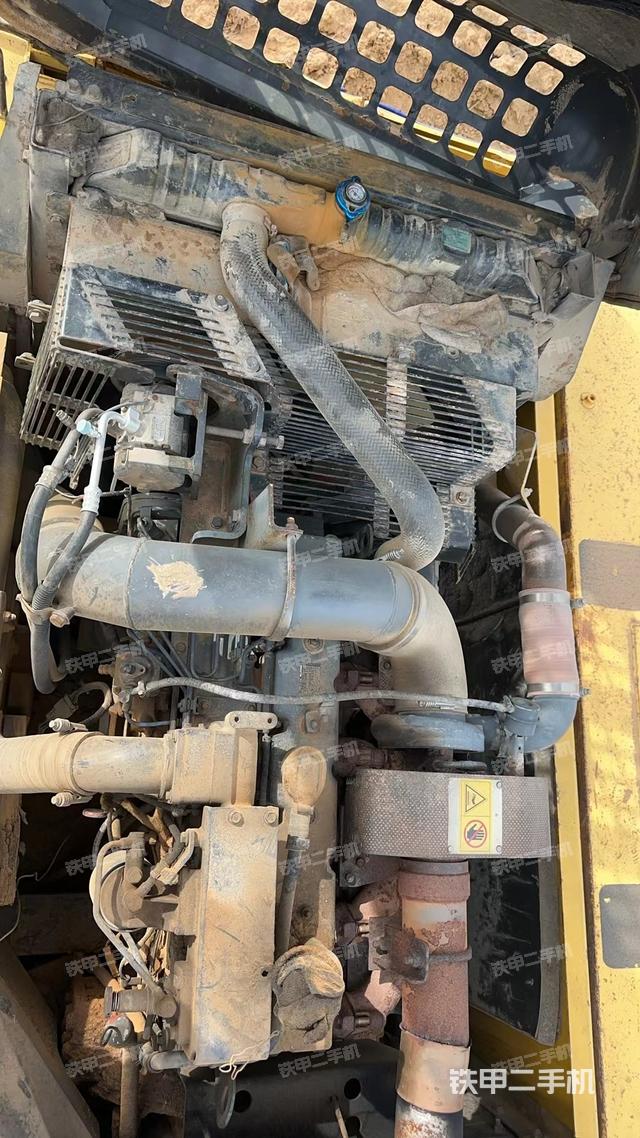 發(fā)動(dòng)機(jī)整體俯視（整機(jī)外觀）