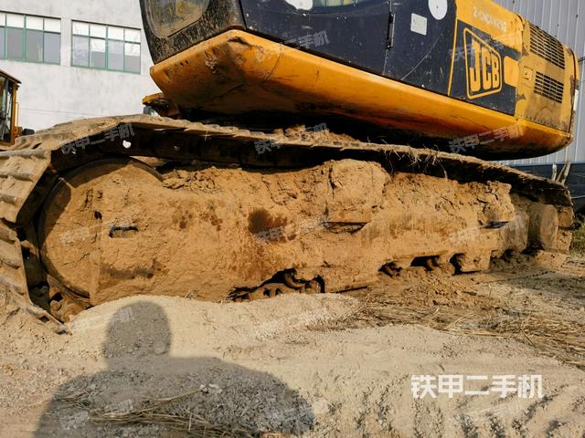 左側(cè)履帶整體?（行走機構(gòu)）