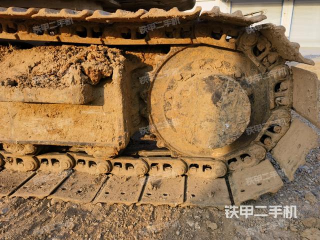 左驅(qū)動(dòng)輪(行走機(jī)構(gòu)) 左驅(qū)動(dòng)輪(行走機(jī)構(gòu))