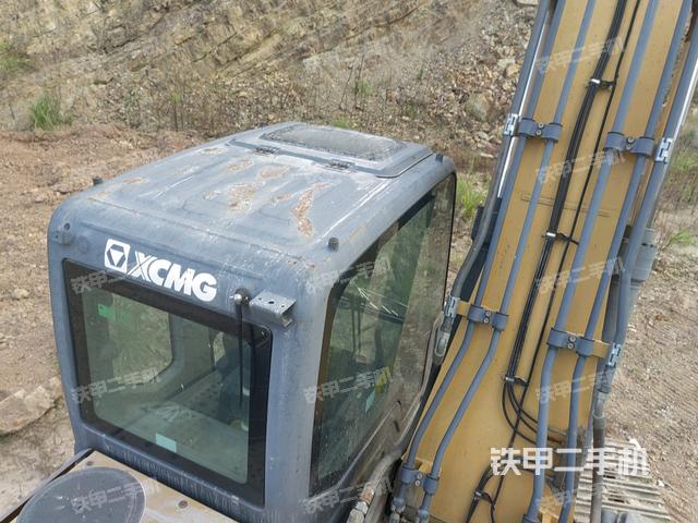 駕駛室頂部俯視（上車部件）