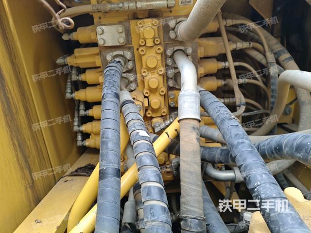 分配閥（上車部件）