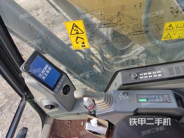 座椅左側(cè)控制臺/音響/含左手柄（駕駛室部分）