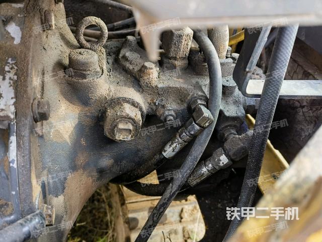 液壓泵室（大件艙室）