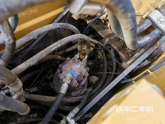 回轉(zhuǎn)馬達（上車部件）