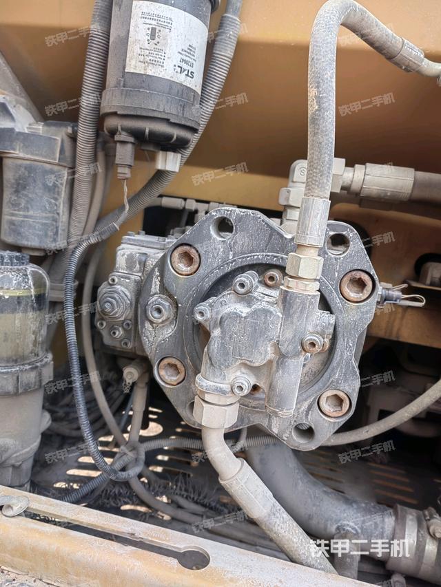 液壓泵室（大件艙室）