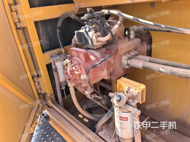 液壓泵室(大件艙室) 液壓泵室(大件艙室)