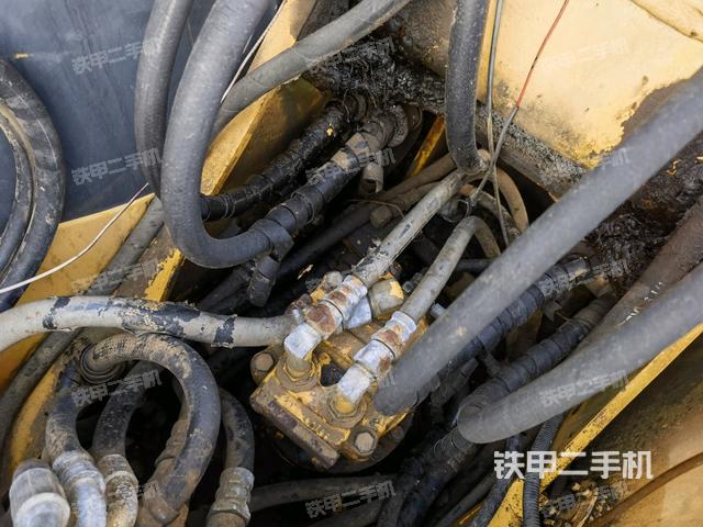 回轉(zhuǎn)馬達(dá)（上車(chē)部件）