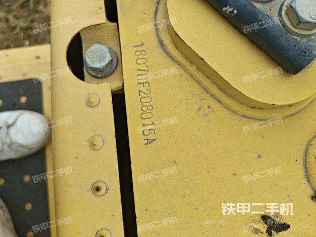 大臂根部?斜視（工作和回轉(zhuǎn)裝置）