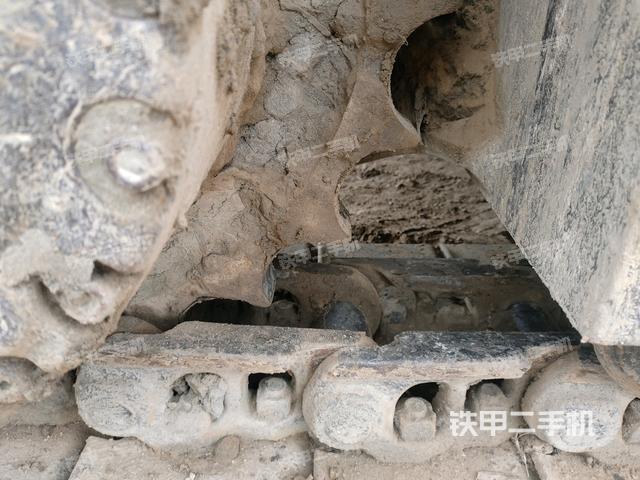 右側(cè)行走馬達(dá)蓋板（行走機(jī)構(gòu)）