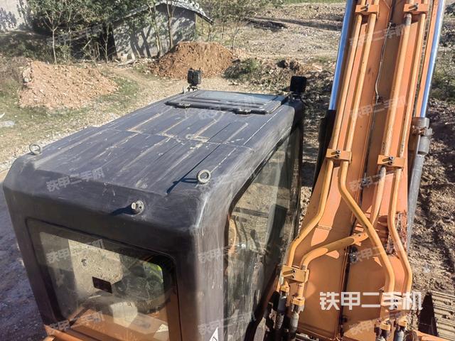 駕駛室頂部俯視(上車部件) 駕駛室頂部俯視(上車部件)