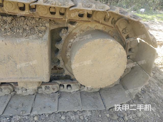 右驅(qū)動(dòng)輪(行走機(jī)構(gòu)) 右驅(qū)動(dòng)輪(行走機(jī)構(gòu))