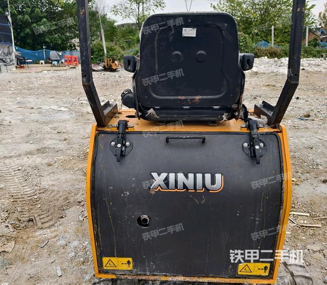 后窗玻璃角標(biāo)(駕駛室部分) 后窗玻璃角標(biāo)(駕駛室部分)