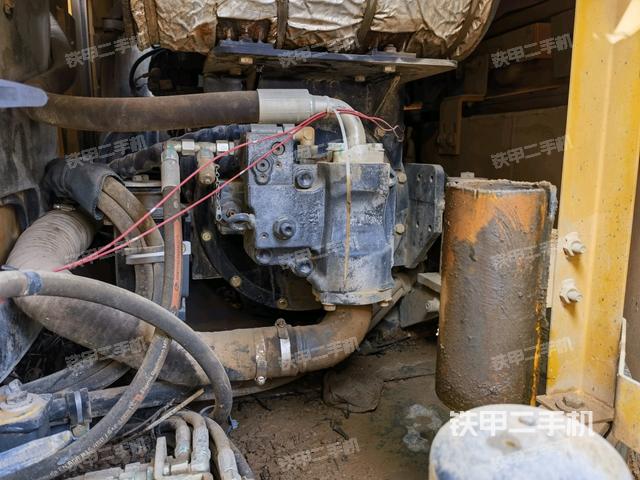 液壓泵室（大件艙室）