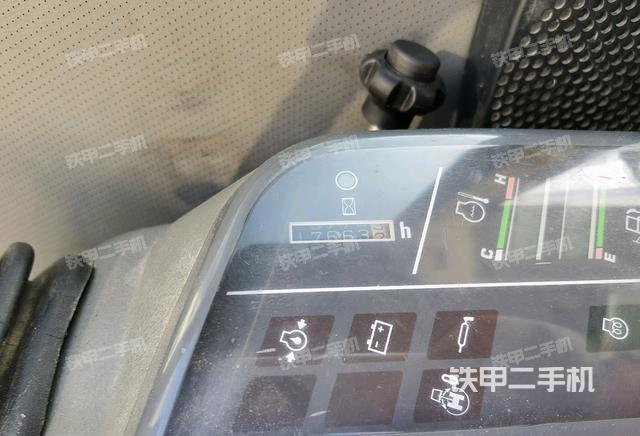 小時(shí)表（駕駛室部分）