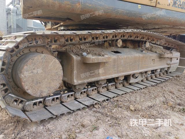 右側(cè)履帶整體（行走機(jī)構(gòu)）