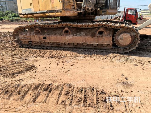 右側(cè)履帶整體（行走機(jī)構(gòu)）