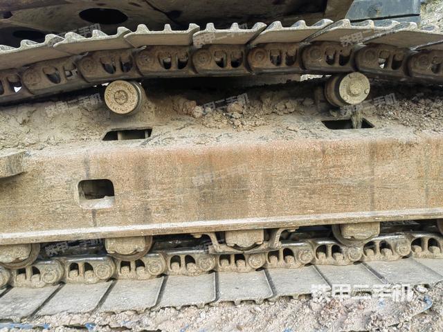 左導(dǎo)向輪（行走機(jī)構(gòu)）