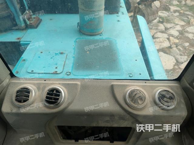 座椅后部（駕駛室部分）