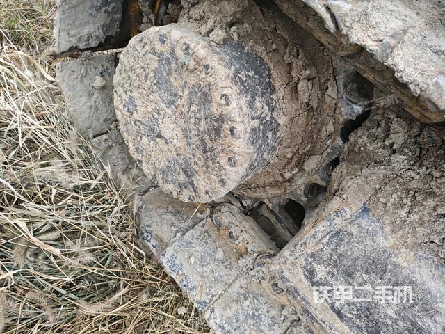 右側(cè)行走馬達(dá)蓋板（行走機(jī)構(gòu)）