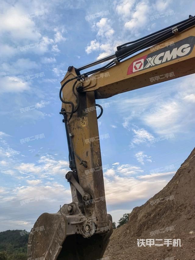 小臂整體左后（工作和回轉(zhuǎn)裝置）