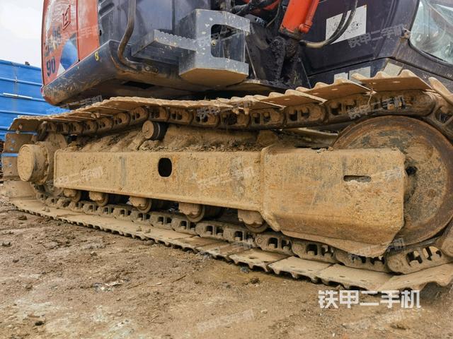 右側(cè)履帶整體?(行走機(jī)構(gòu)) 右側(cè)履帶整體?(行走機(jī)構(gòu))