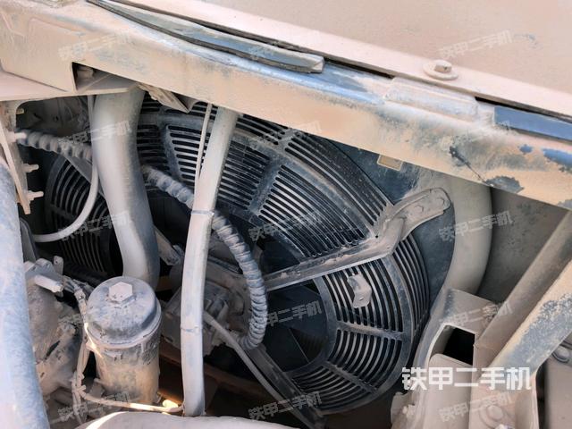 散熱器正面（大件艙室）