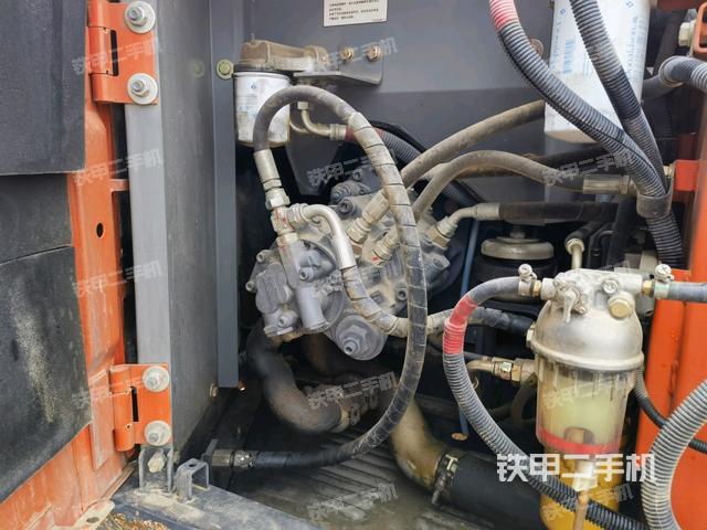 液壓泵室(大件艙室) 液壓泵室(大件艙室)