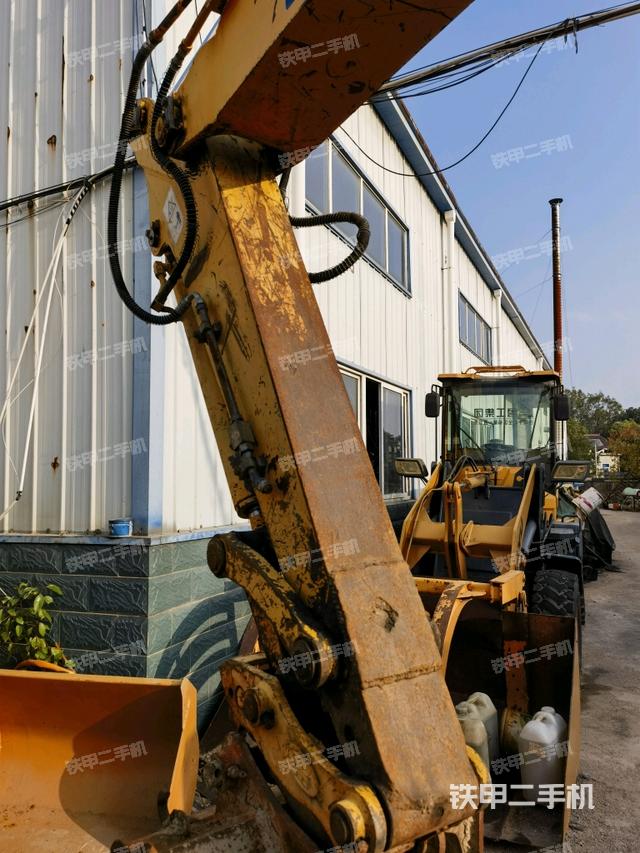 小臂整體左后（工作和回轉(zhuǎn)裝置）