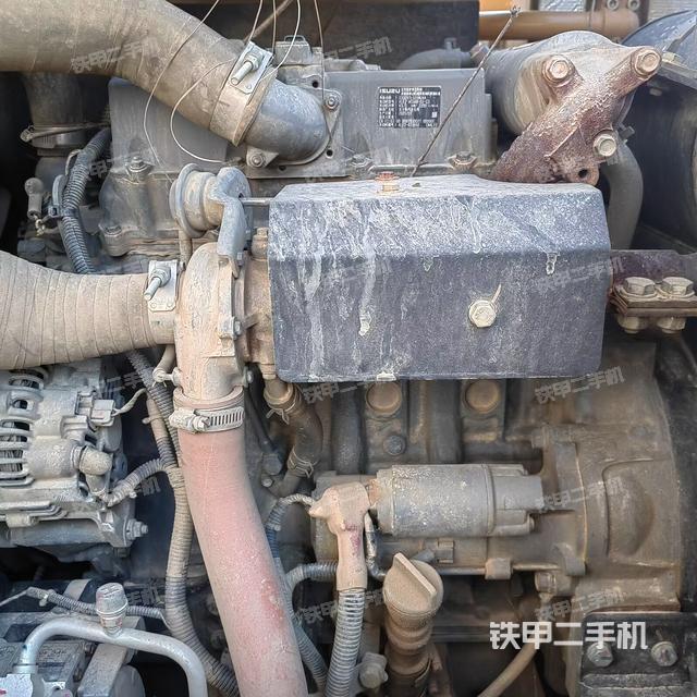 發(fā)動機(jī)整體俯視（整機(jī)外觀）