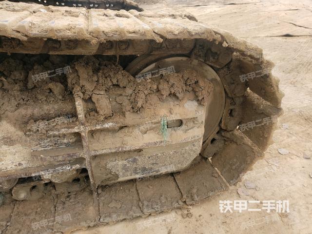 右側(cè)履帶整體（行走機(jī)構(gòu)）