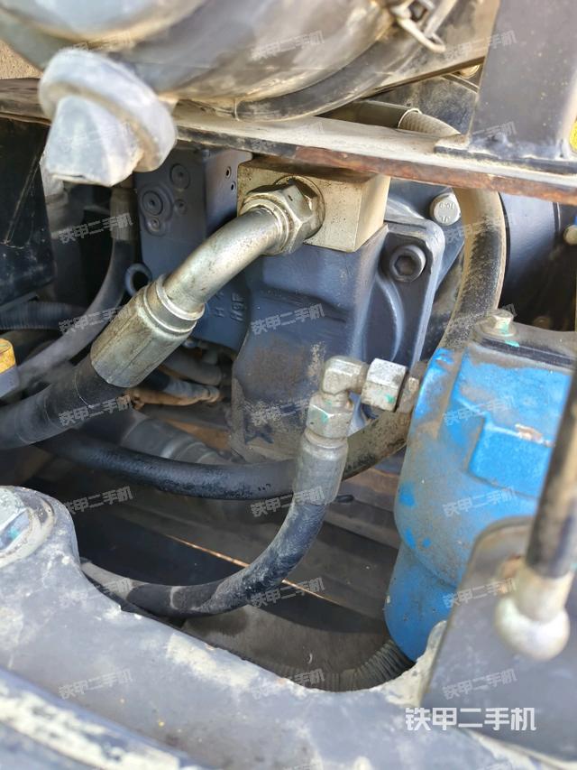 液壓泵室(大件艙室) 液壓泵室(大件艙室)