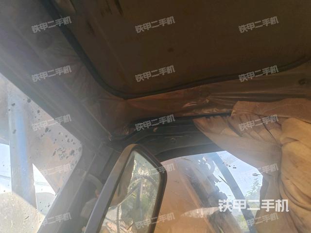 右側玻璃角標(駕駛室部分) 右側玻璃角標(駕駛室部分)