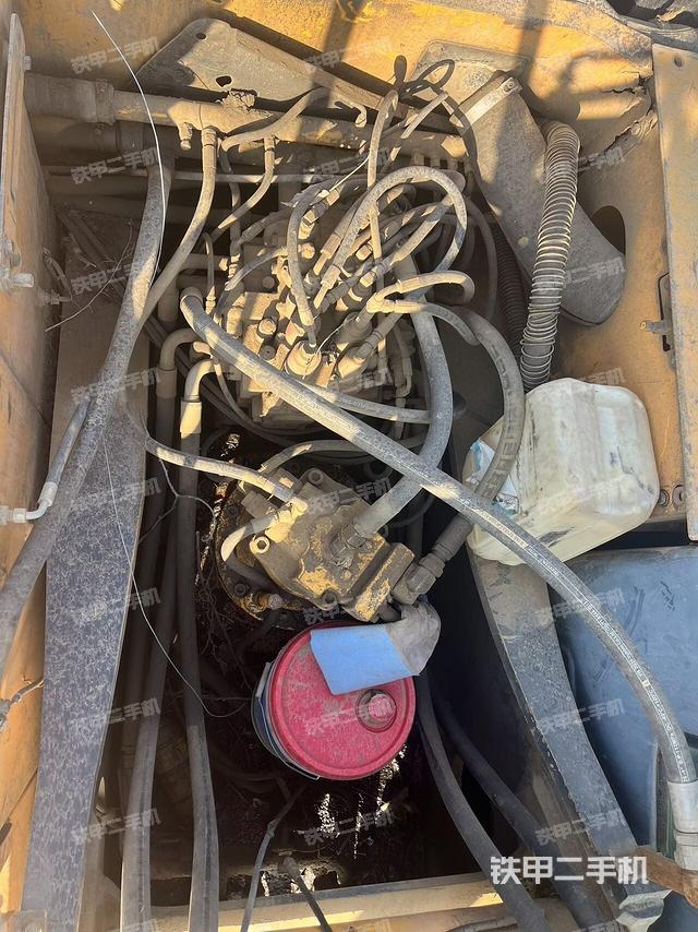 回轉(zhuǎn)馬達(上車部件) 回轉(zhuǎn)馬達(上車部件)