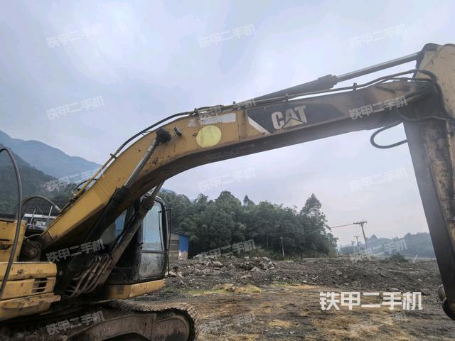 大臂整體?右側(cè)（工作和回轉(zhuǎn)裝置）