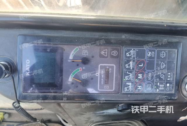 后窗玻璃角標(biāo)（駕駛室部分）