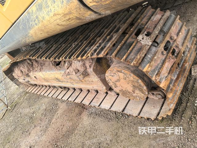 右側(cè)履帶整體（行走機(jī)構(gòu)）