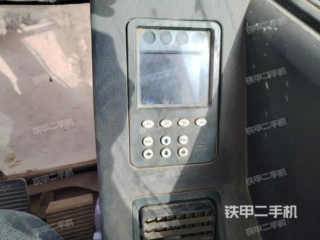 顯示屏?（駕駛室部分）