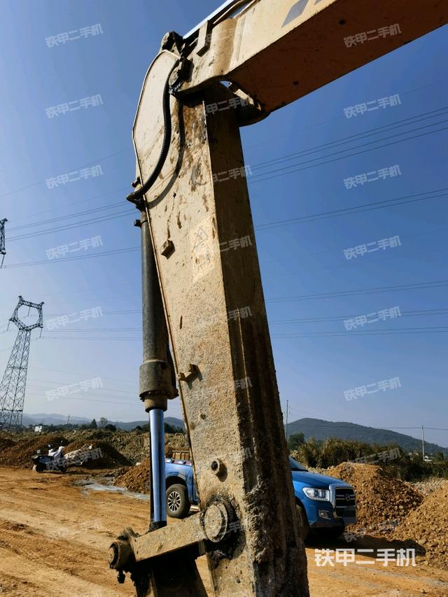 小臂整體左后（工作和回轉(zhuǎn)裝置）