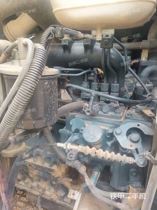 發(fā)動機(jī)室（上車部件）