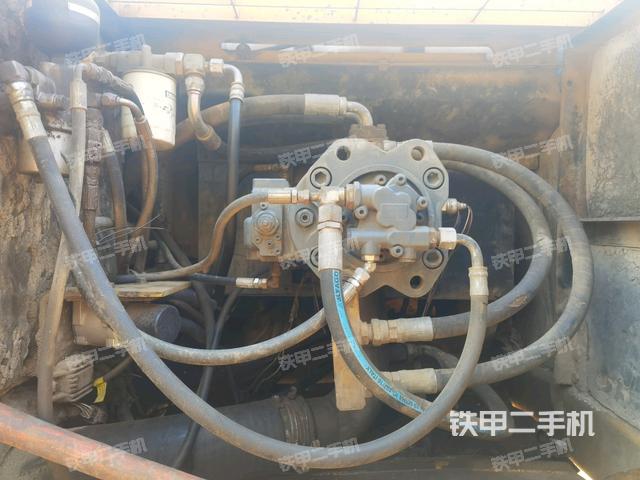 電瓶（大件艙室）