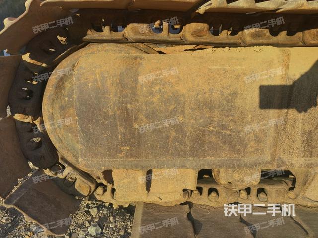 左側(cè)行走馬達蓋板（行走機構(gòu)）