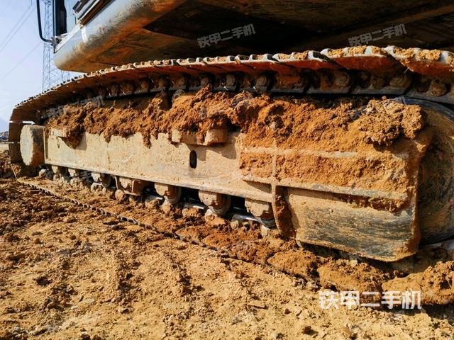 左側(cè)履帶整體?（行走機構(gòu)）