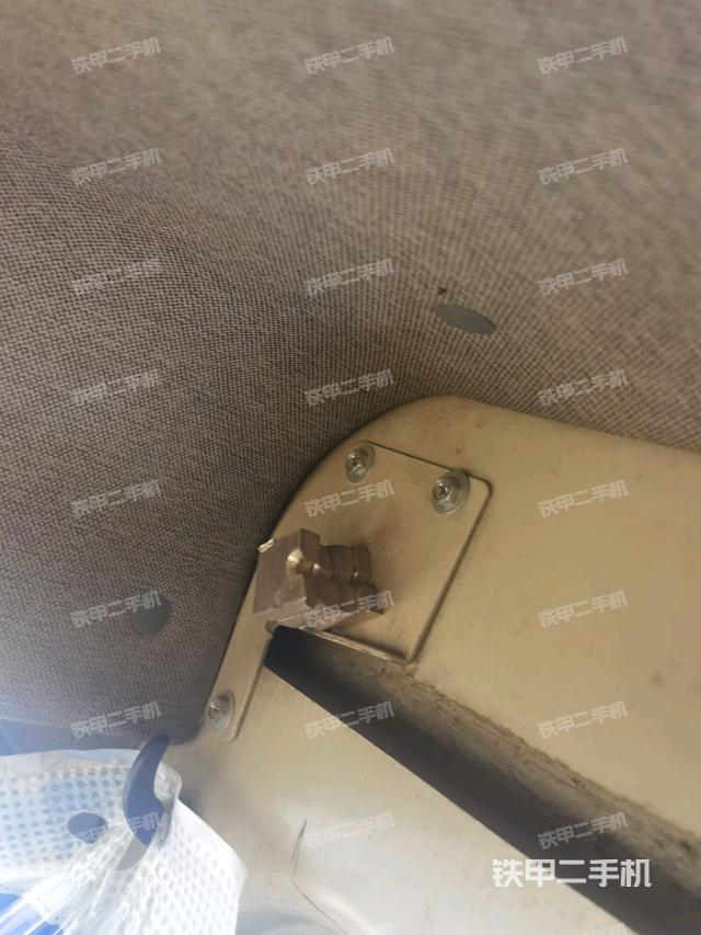 頂棚整體（駕駛室部分）