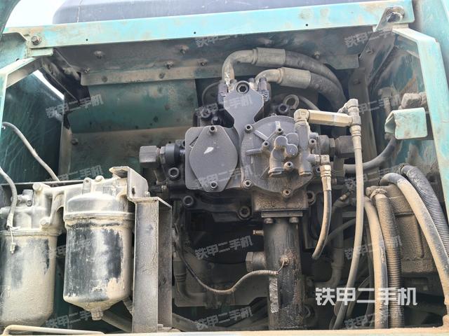液壓泵室(大件艙室) 液壓泵室(大件艙室)