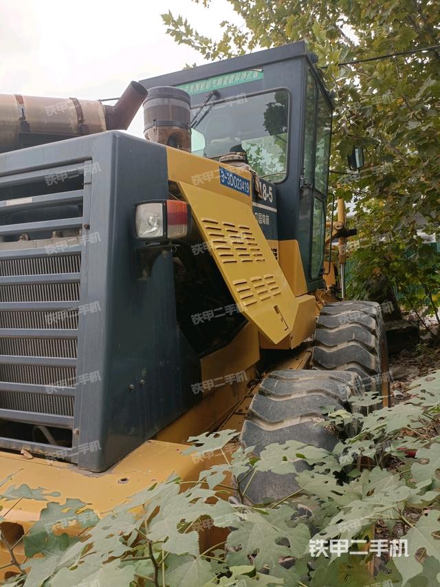 整機右側(cè)（設(shè)備外觀及核心部件）