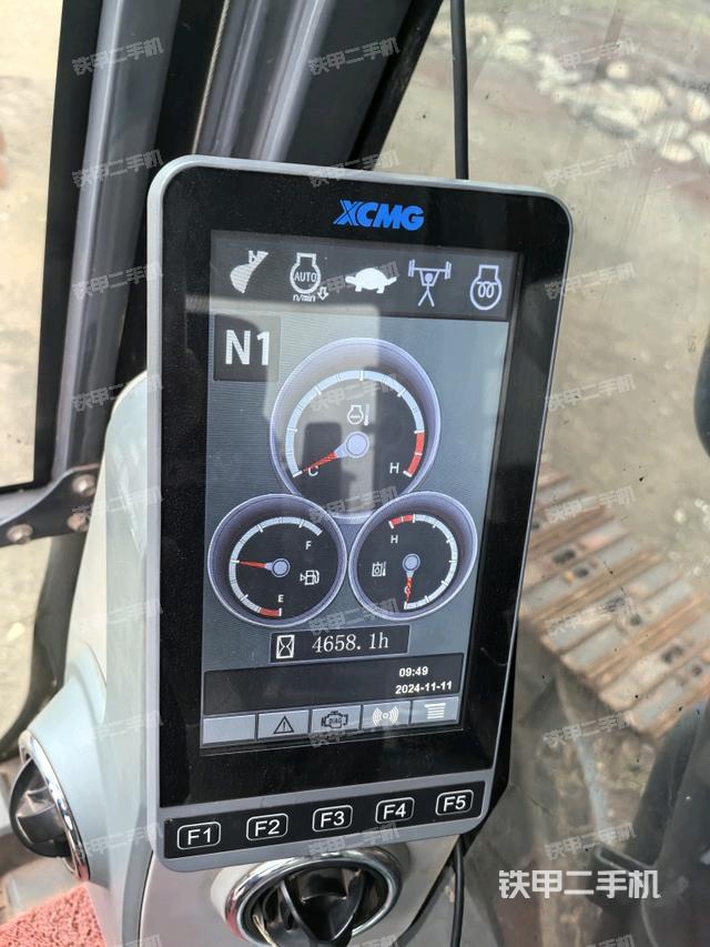 小時(shí)表（駕駛室部分）