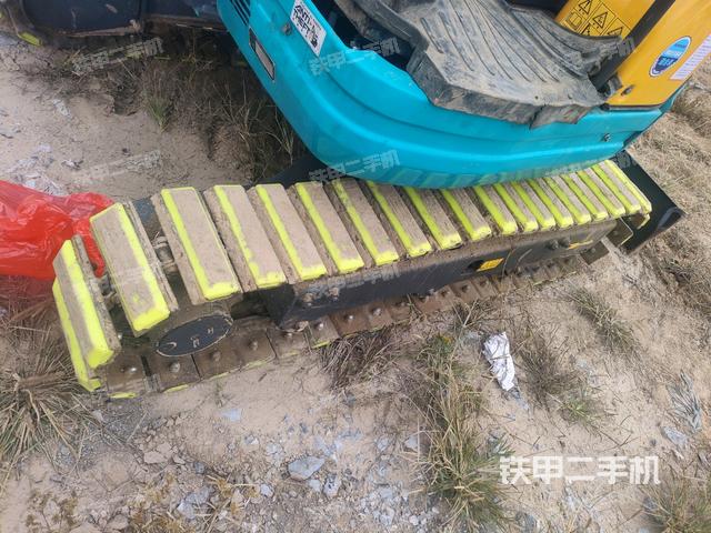 左側(cè)履帶整體?（行走機(jī)構(gòu)）