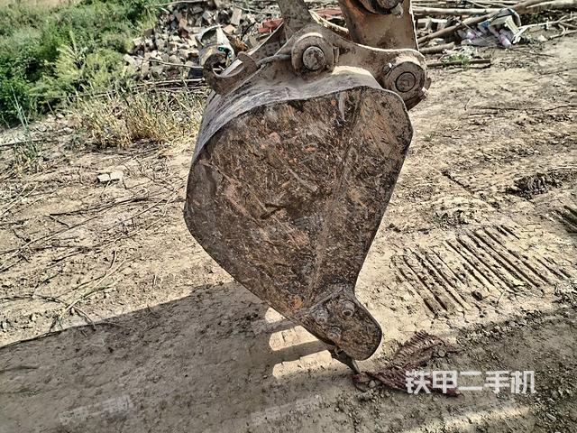 鏟斗45度（工作和回轉(zhuǎn)裝置）