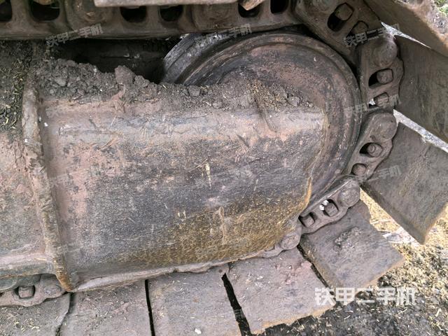 右側(cè)履帶整體（行走機構(gòu)）