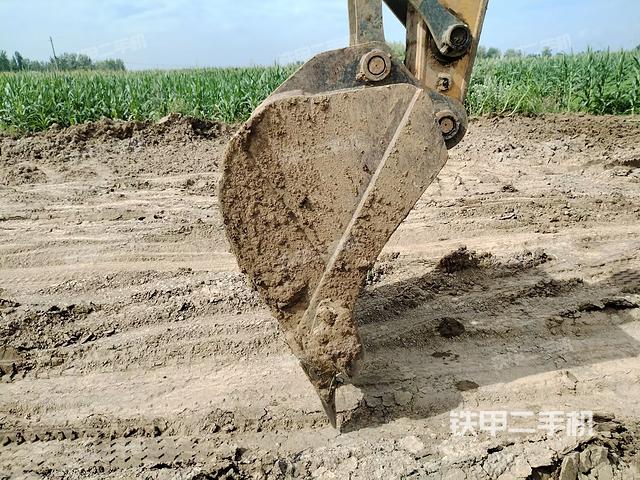 鏟斗45度（工作和回轉(zhuǎn)裝置）